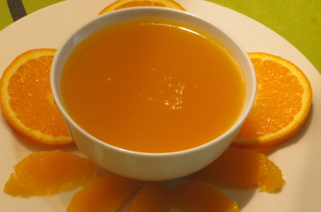 presentación de la salsa de naranja