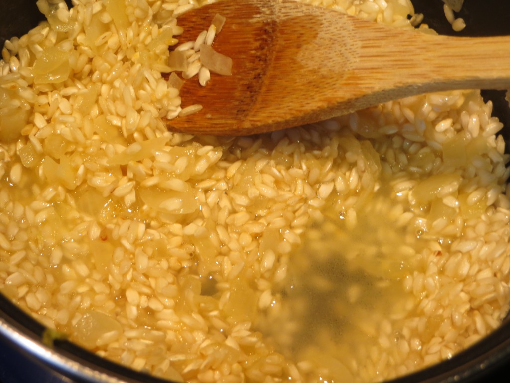 incorporación del vino al arroz