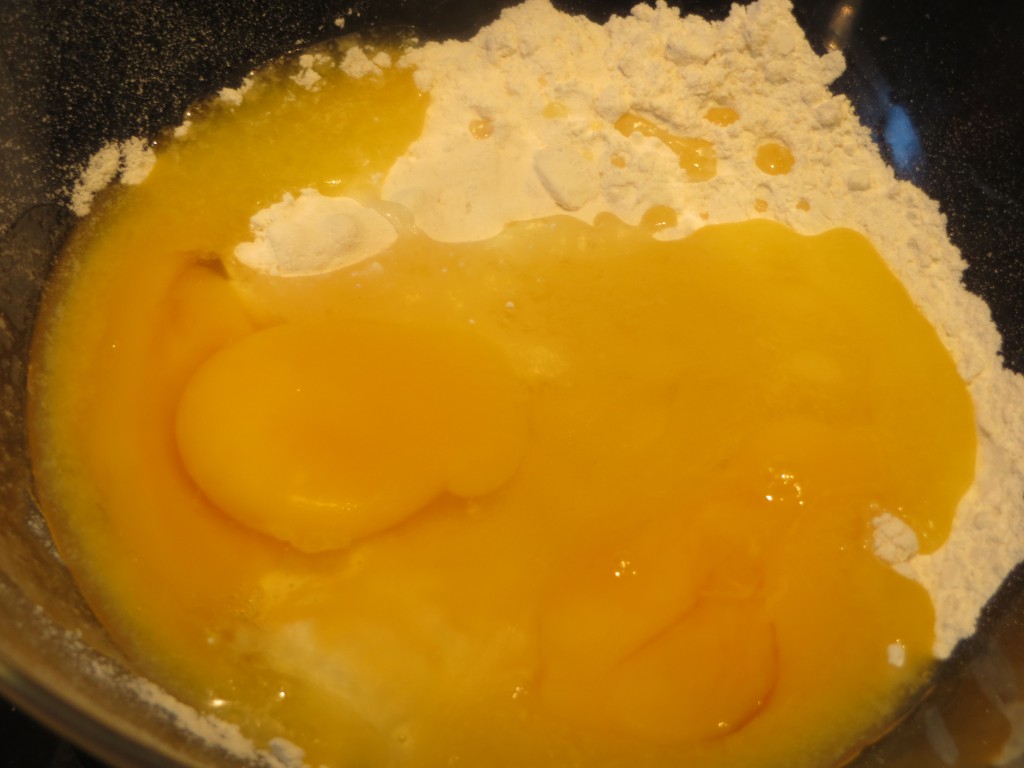 huevos incorporados a la harina