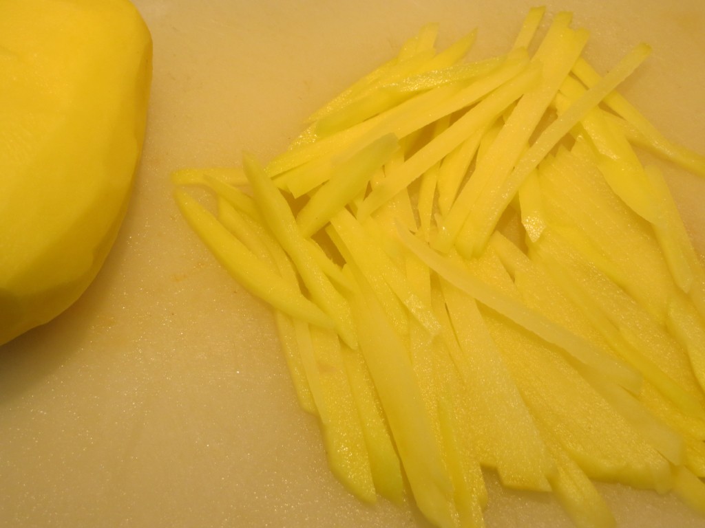 patata cortada tipo paja