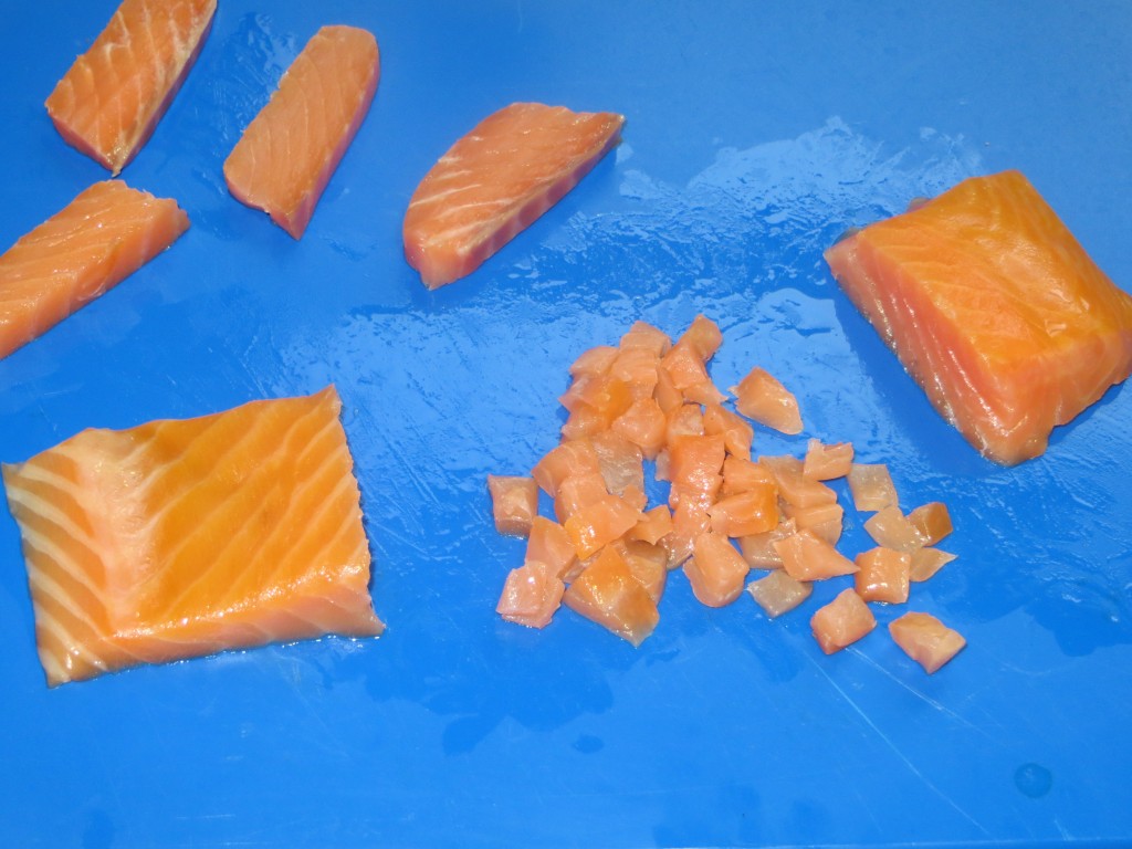 cortes del salmón curado