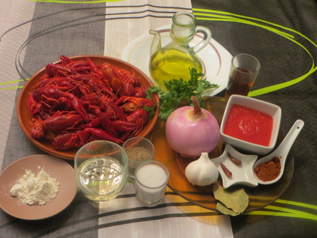 ingredientes cangrejos de río en salsa