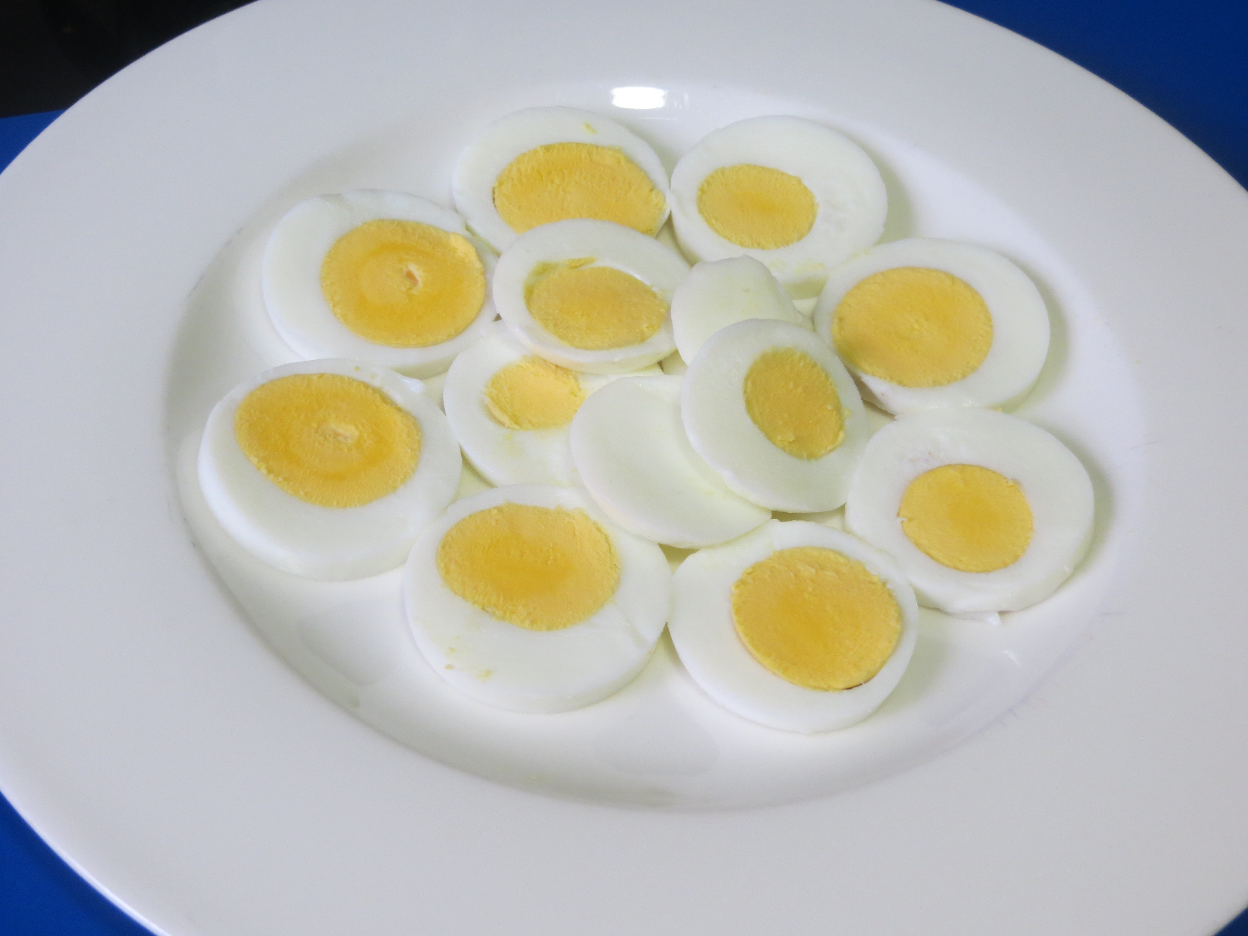 Jugando con fogones Receta dieta Dukan huevos duros con mayonesa